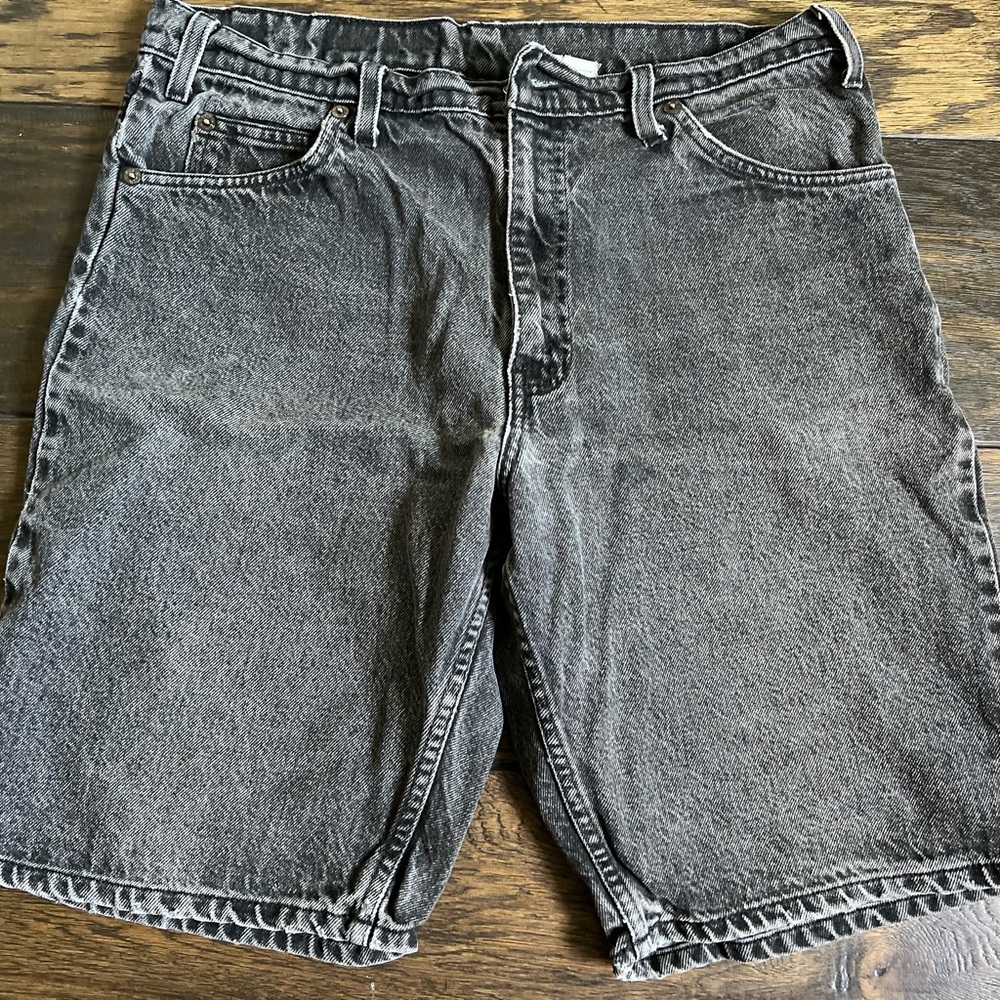 Levi's Black Jean Shorts Timeless Denim Appeal